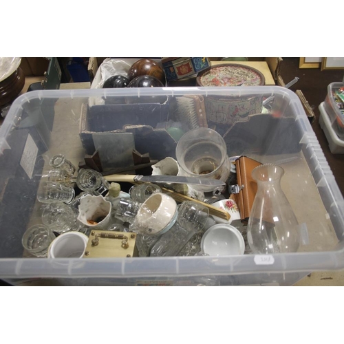 453 - THREE TRAYS OF GLASSWARE AND SUNDRIES TO INCLUDE A GLOBE, CD PLAYER ETC (TRAYS NOT INCLUDED)