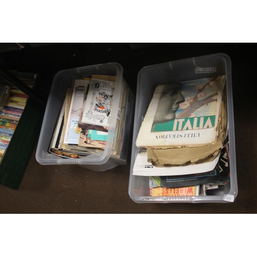 475 - TWO TRAYS OF VINTAGE MAGAZINES AND EPHEMERA TO INCLUDE A SCRAP BOOK ETC