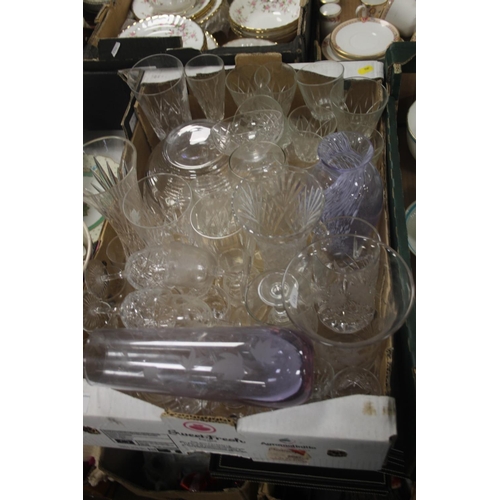 485 - A TRAY OF GLASSWARE TO INCLUDE CAITHNESS, AND CUT GLASS  (TRAY NOT INCLUDED)