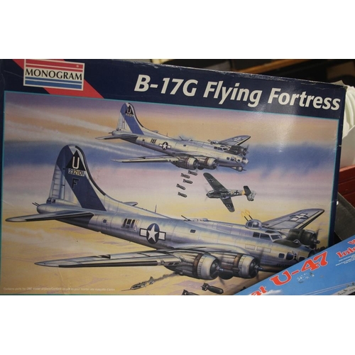 512 - A TRAY OF MODEL KITS TO INCLUDE VARIOS AEROPLANES PARTS NOT CHECKED