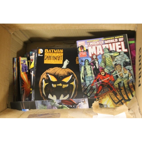 517 - THREE TRAYS OF MARVEL AND JUDGE DREDD BOOKS TOGETHER WITH A BOX OF COMICS