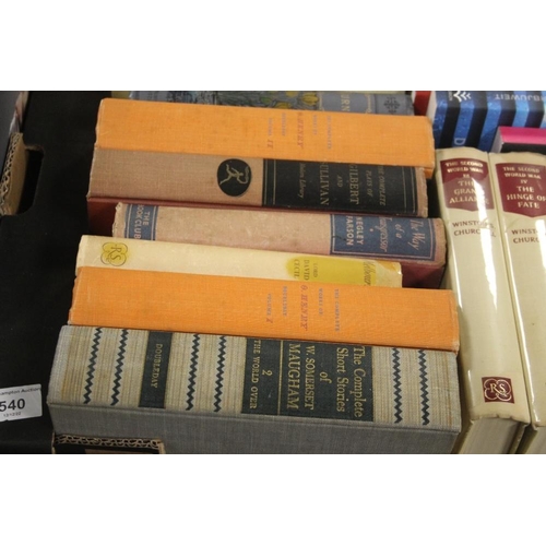 540 - A TRAY OF BOOKS TO INCLUDE SIX VOLUMES BY WINSTON CHURCHILL