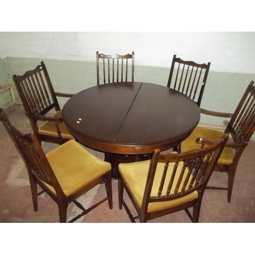 927 - A STAG DINING ROOM TABLE AND 6 CHAIRS