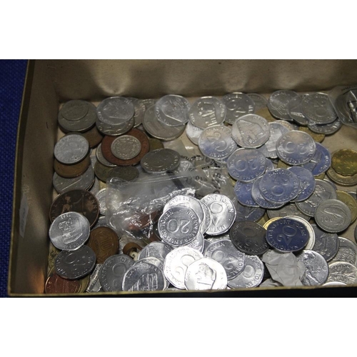 97 - A COLLECTION OF ASSORTED COINS AND TOKENS