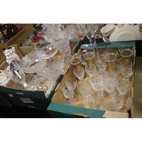 468 - TWO TRAYS OF GLASSWARE TO INCLUDE CUT GLASS (TRAYS NOT INCLUDED)