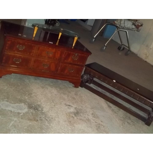 851 - AN OAK LONG SIDE TABLE AND A REPRODUCTION MEDIA TV UNIT ETC