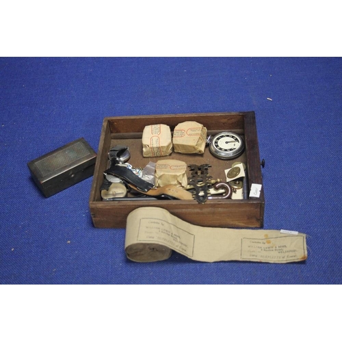 104 - A SMALL BOX OF COLLECTABLES TO INCLUDE STOP WATCH, WRIST WATCHES ETC