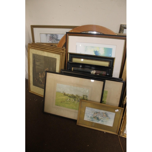 4 - A QUANTITY OF ASSORTED PICTURES AND PRINTS