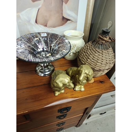 111 - Decorative Fruit Bowl / Vase & Dogs