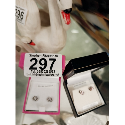 297 - 2 x Sterling Silver Stud Ear-Rings