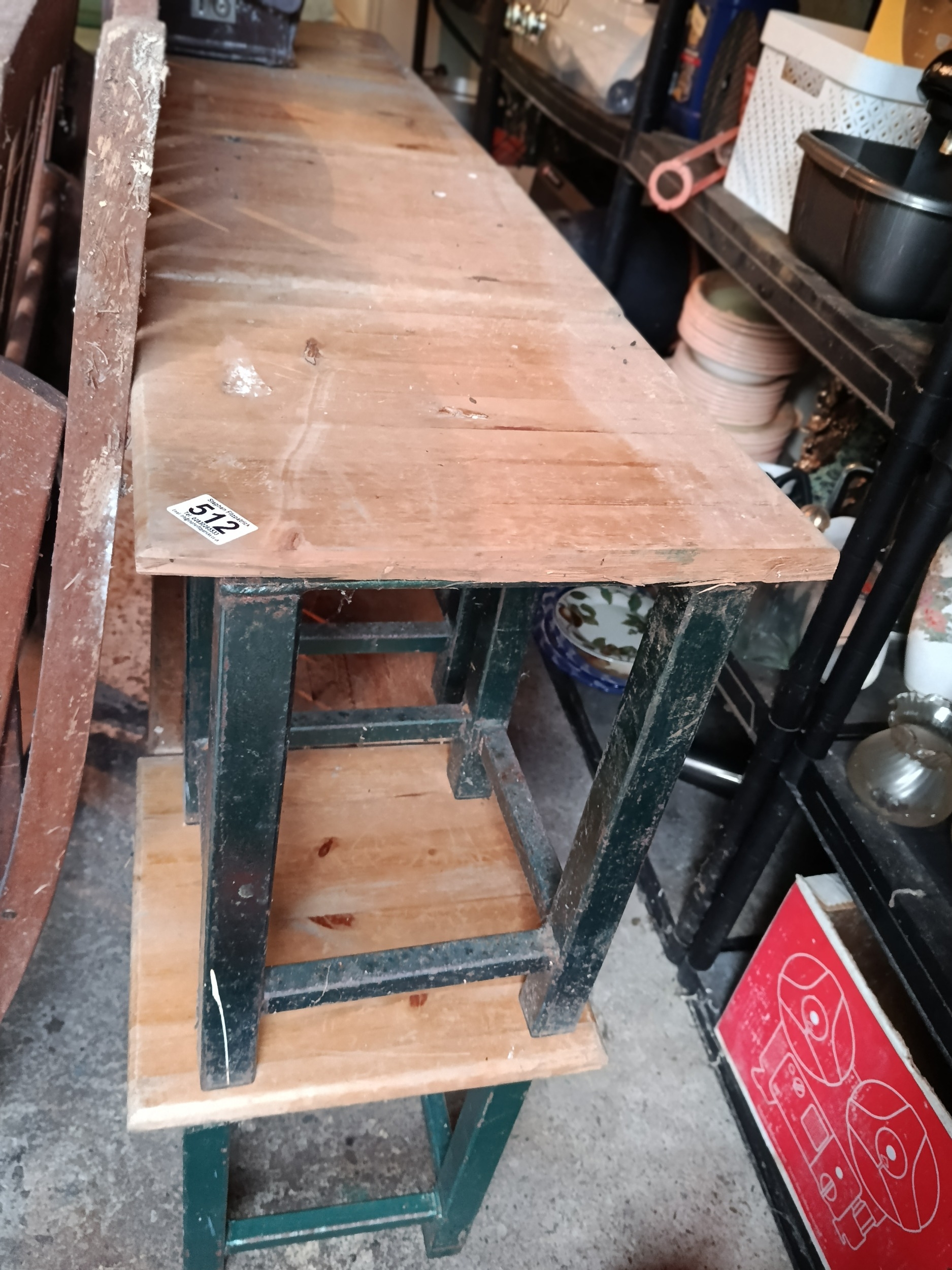 8 x stools