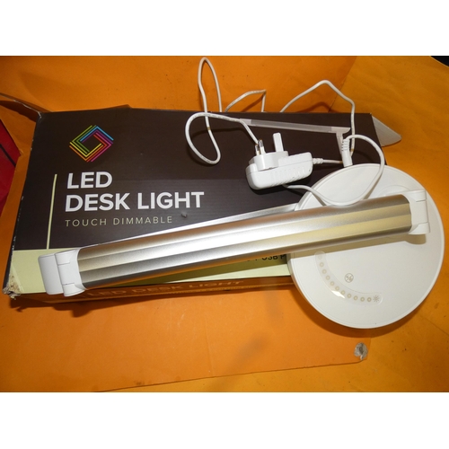8 - LED DESK LIGHT