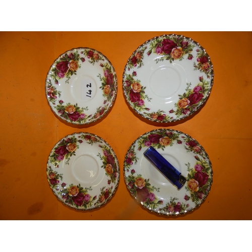 142 - 4 ROYAL ALBERT COUNTRY ROSE SAUCERS