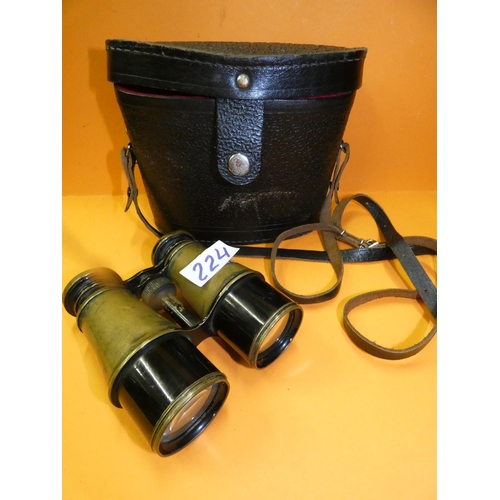 224 - W.W.2 GERMAN BINOCULARS IN CASE