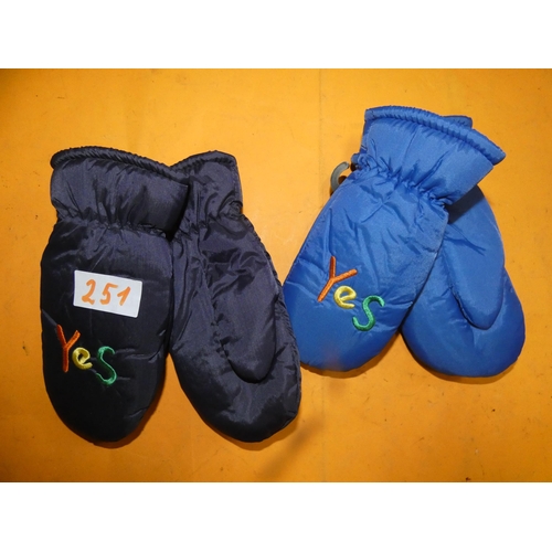 251 - 2 NEW PAIR YES GLOVES