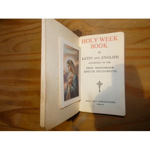 186 - OLD HOLY WEEK BOOK