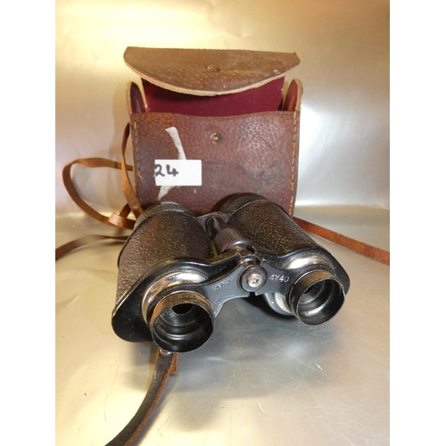 24 - W.W1 BINOCULARS