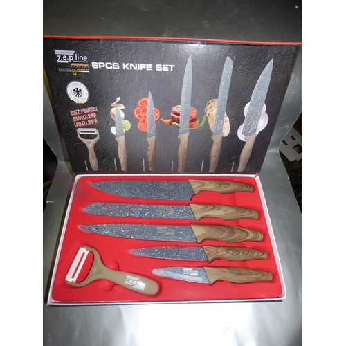 41 - 6 PCE KNIFE SET