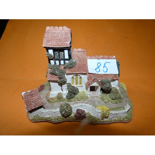 85 - ITEM OF THE IRISH COLLECTION BY LILLIPUT LANE