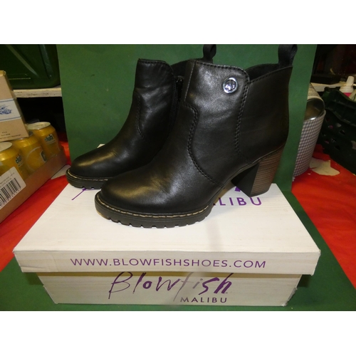 103 - RICKER BROWN SIZE 37 LADIES BOOTS