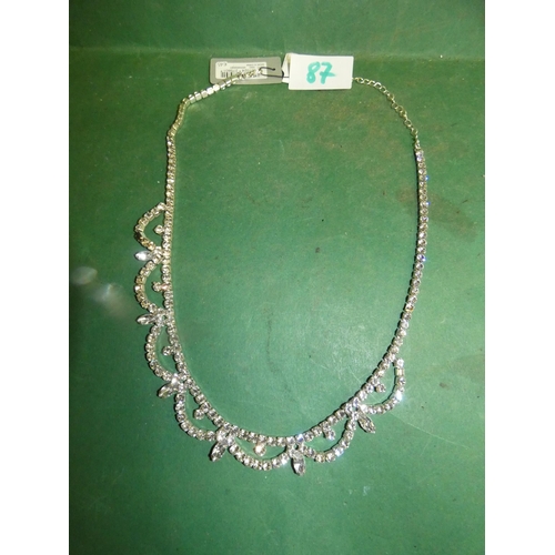 87 - NECKLACE