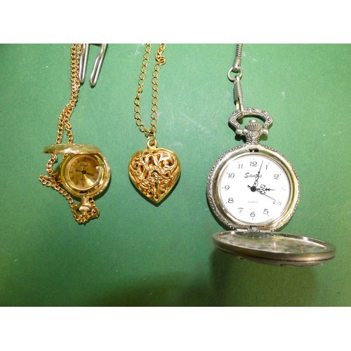 49 - POCKET WATCHES AND LOCKET