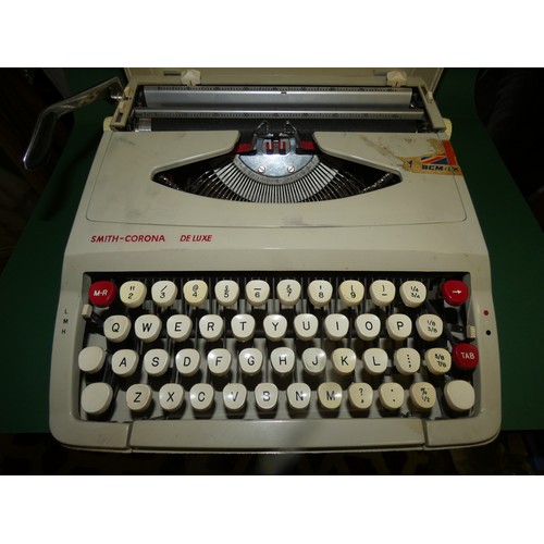 141 - TYPEWRITER- SMITH CORONA DE LUXE