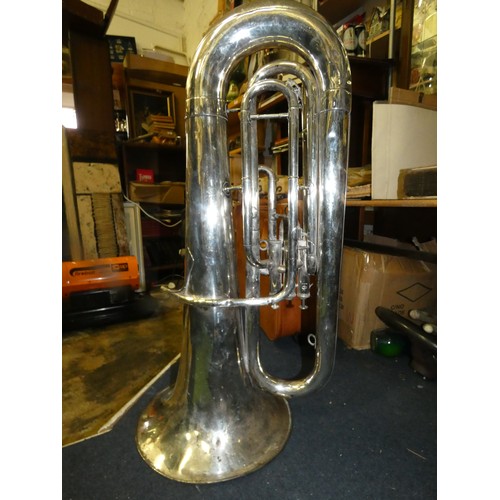 380 - VINTAGE TUBA