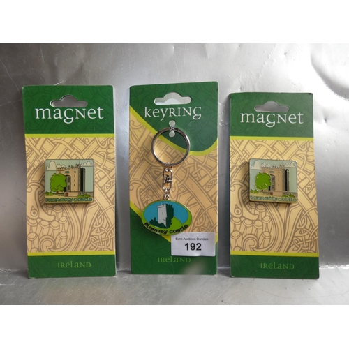 192 - IRISH KEY RING AND MAGNETS