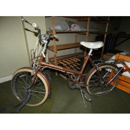 117 - VINTAGE SHOPPER BIKE