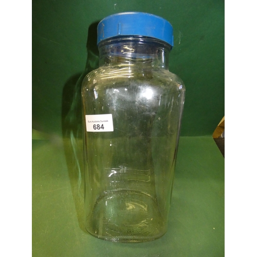 684 - 2 KG GLASS JAR WITH LID