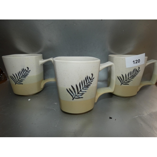 120 - 3 DECORATIVE MUGS