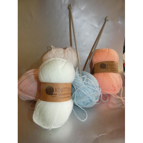 36 - KNITTING YARN