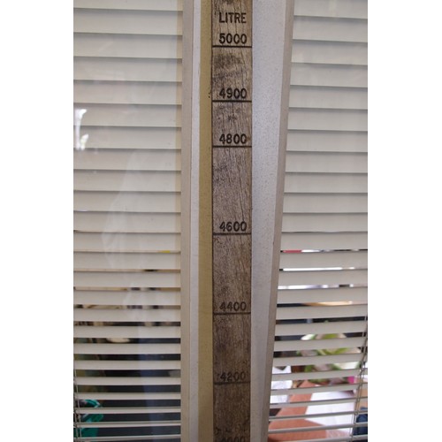 48 - OLD MEASURING  STICK