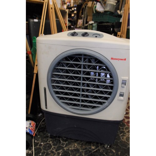 132 - AIR COOLER HONEYWELL 140W, pwo