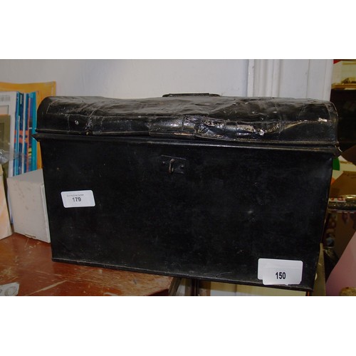 150 - OLD METAL BLACK BOX