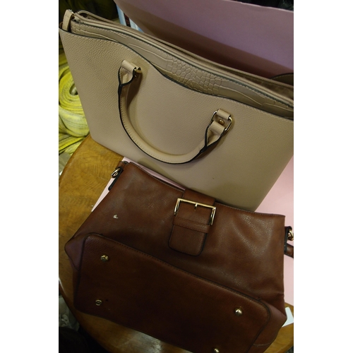 132 - 2 QUALITY LADIES BAGS