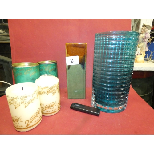 39 - 2 DECORATIVE VASES AND 2 IRISH CANDLES IN ORIGINAL BOXES