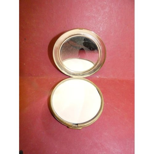 8 - Vintage Kigu Rare Compact Powder