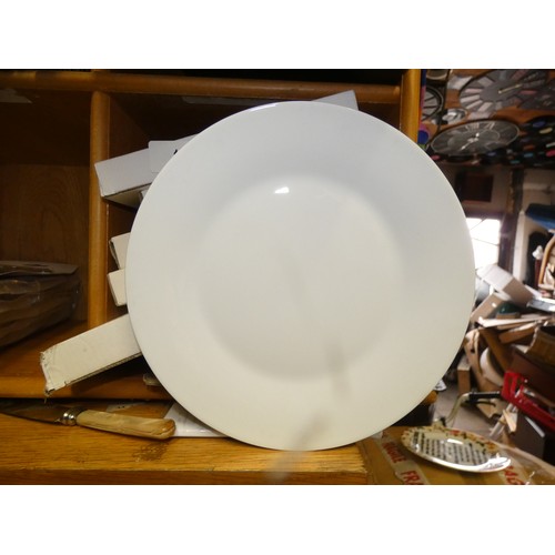 16 - 6 WHITE PLATES IN BOXES