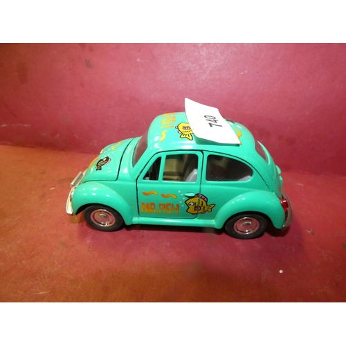 740 - DIE CAST BEETLE TOY VOLKSWAGEN MODEL