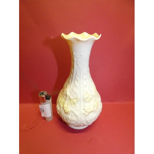 127 - VINTAGE BELLEEK BUD VASE-BROWN STAMP