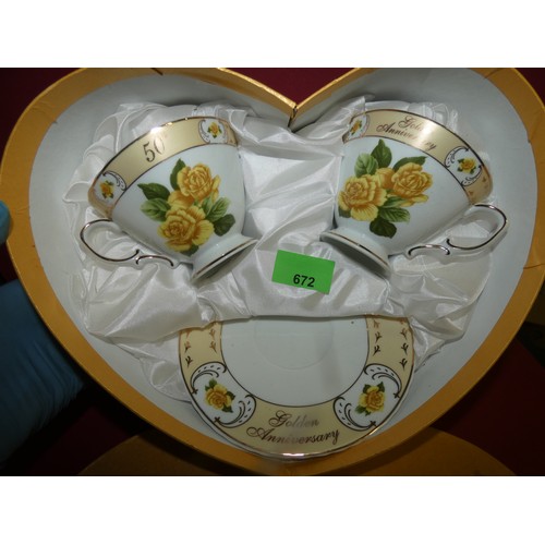 672 - The Leonardo Collection 50th (Golden) Wedding Anniversary cups and saucers