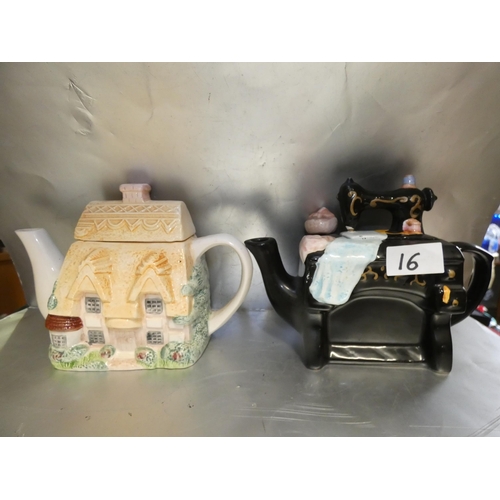 16 - PAIR OF VINTAGE NOVELTY COLLECTABLE  TEAPOTS