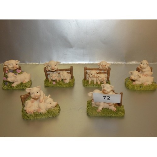 225 - 5 PIGLETS FIGURINES