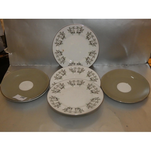 256 - SELECTION OF 8 PCS. OF ROYAL ADDERLEY SAUCERS