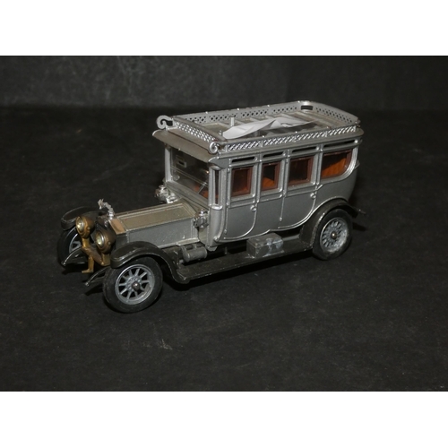 276 - CORGI CLASSICS DIE CAST MODEL