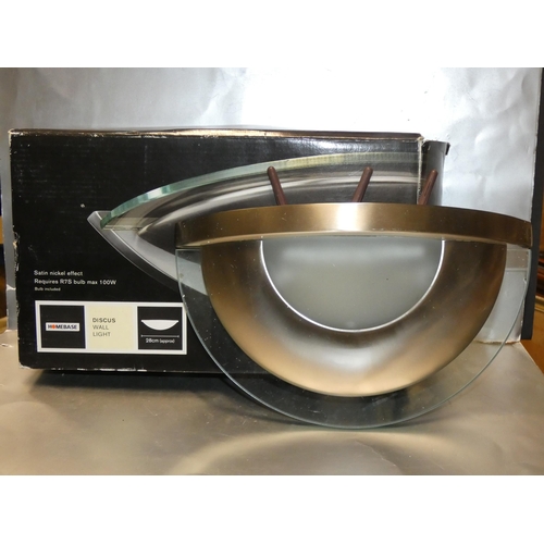 509 - DISCUS WALL LIGHT BOXED