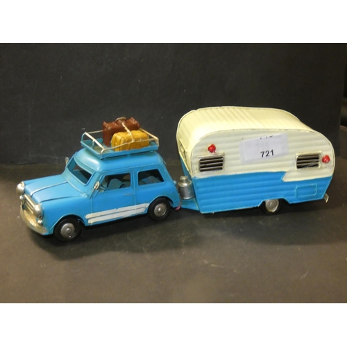 721 - MINI 721 AND CARAVAN DIE CAST MODEL