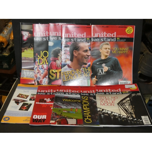 723 - MANCHESTER UNITED OFFICIAL MAGAZINES